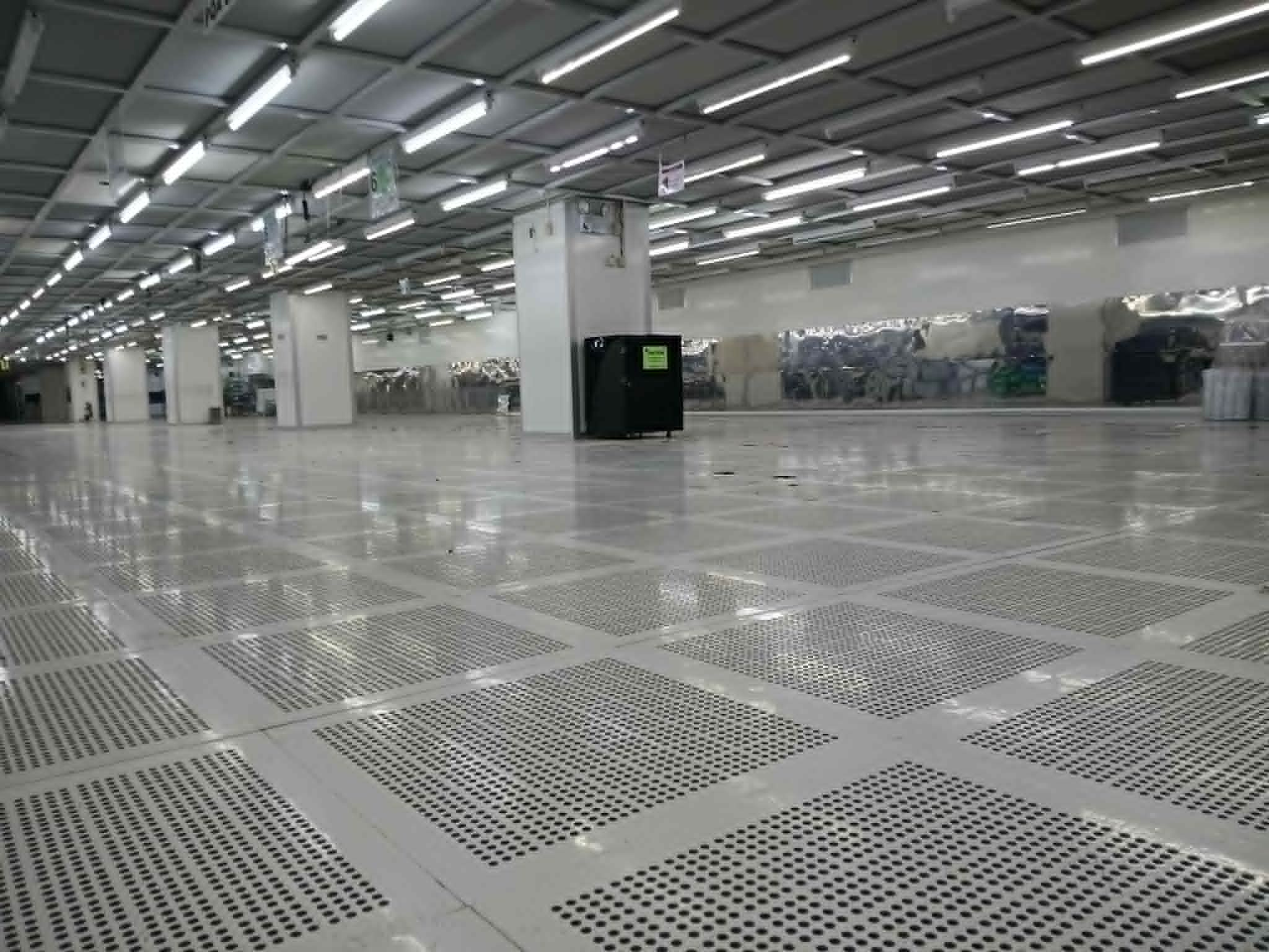 Cleanroom – Equipment Integration